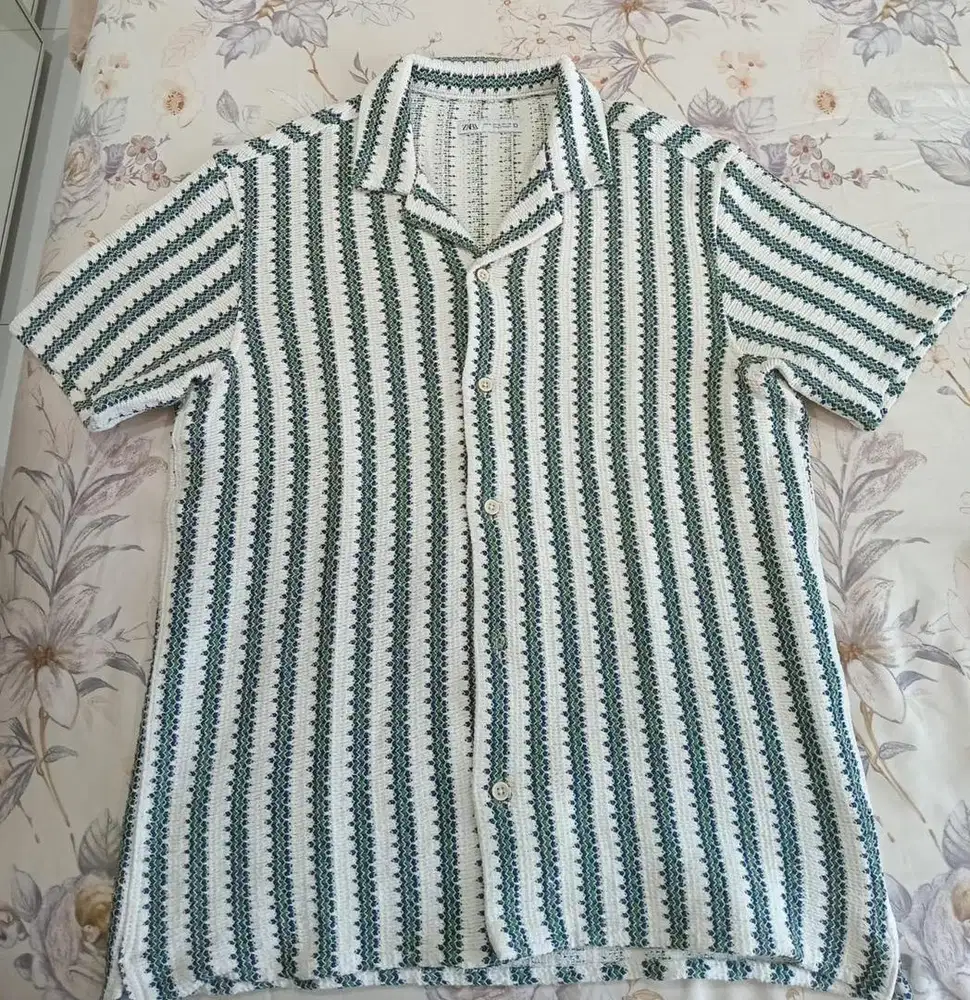 Kemeja zara hijau strip