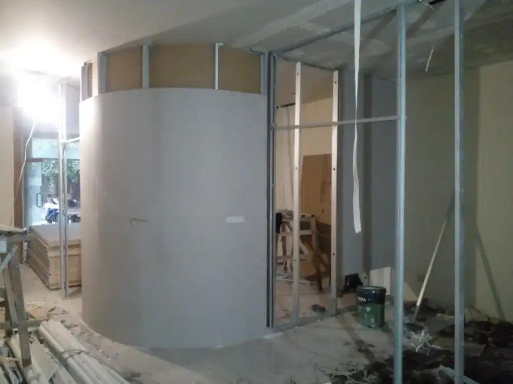 Tukang Plafon Gypsum / PVC Surabaya • Rapi • Cepat • Harga Bersahabat