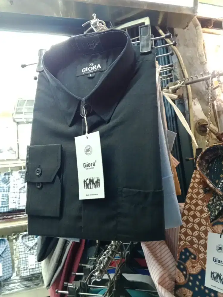 Jual kemeja polos cowok reguler