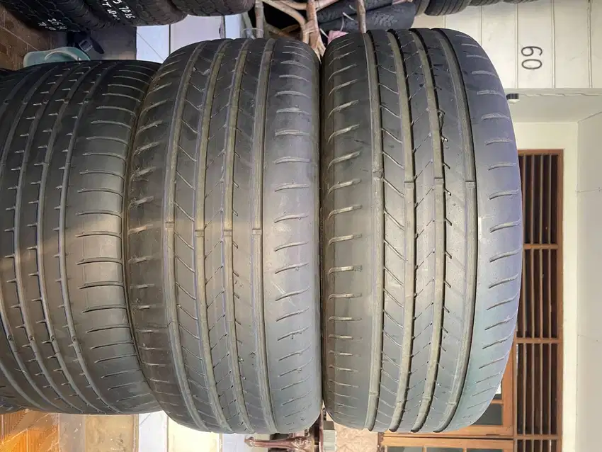 Ban Goodyear Efficient GR/P RFT/Runflat 235 45 r19 2pcs