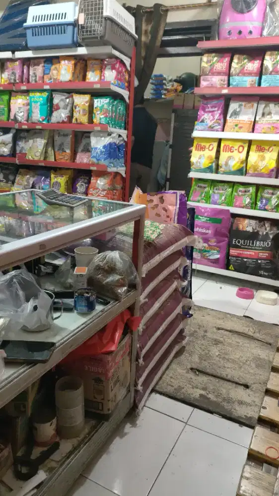 Dibutuhkan Karyawan Toko Petshop Area Pagelaran Ciomas