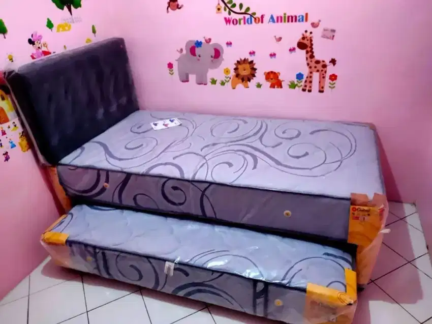 SPRINGBED TIPE SORONG MERK CENTRAL