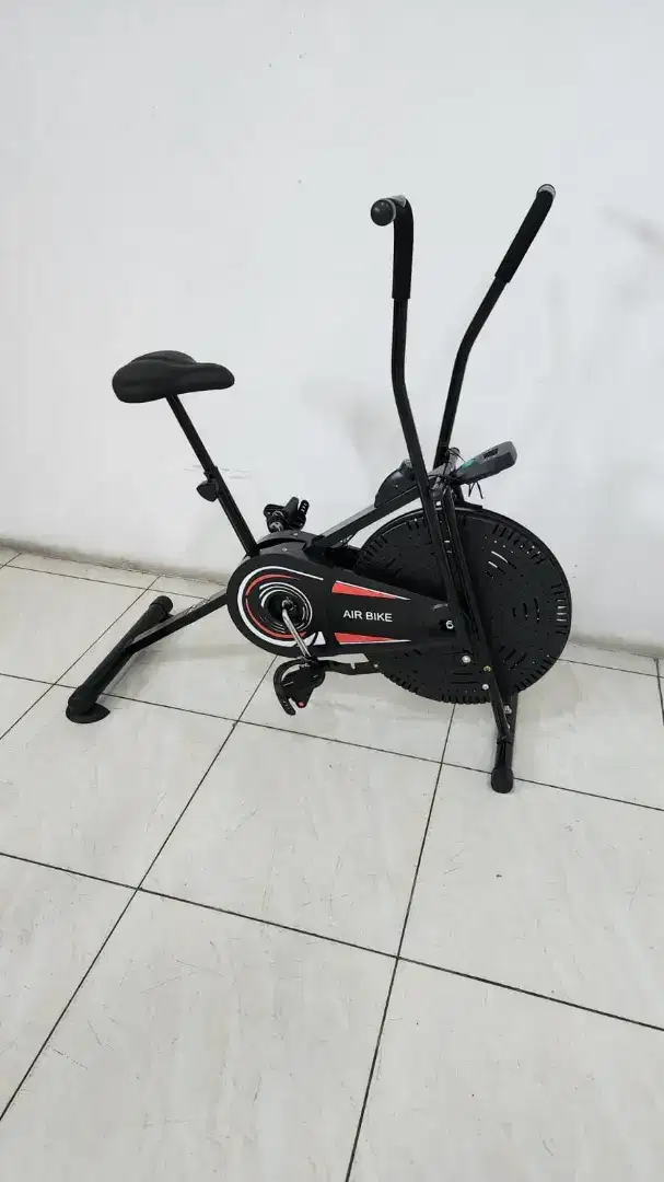 Sepeda statis wind bike