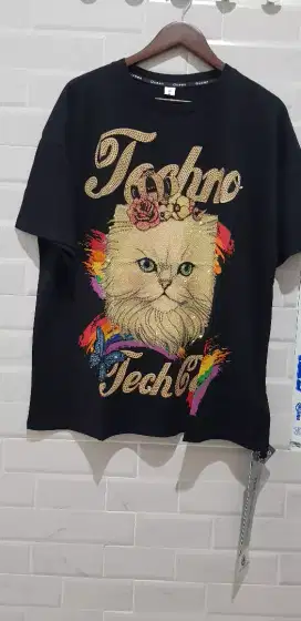 kaos import  THE QUEEN CHOICE