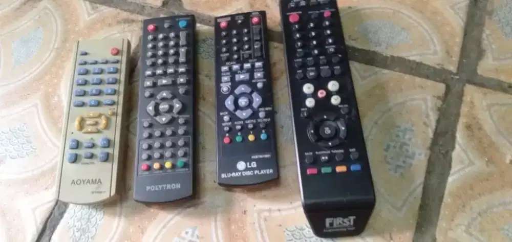 Slhkn plh slh 1 dr remote khusus kond normal hrg murah sj cpt dpt