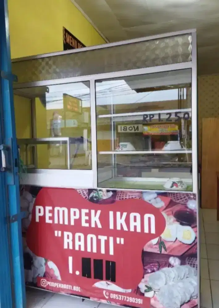JUAL MURAH [NEGO] Etalase Jualan Pempek, Gorengan, Makanan