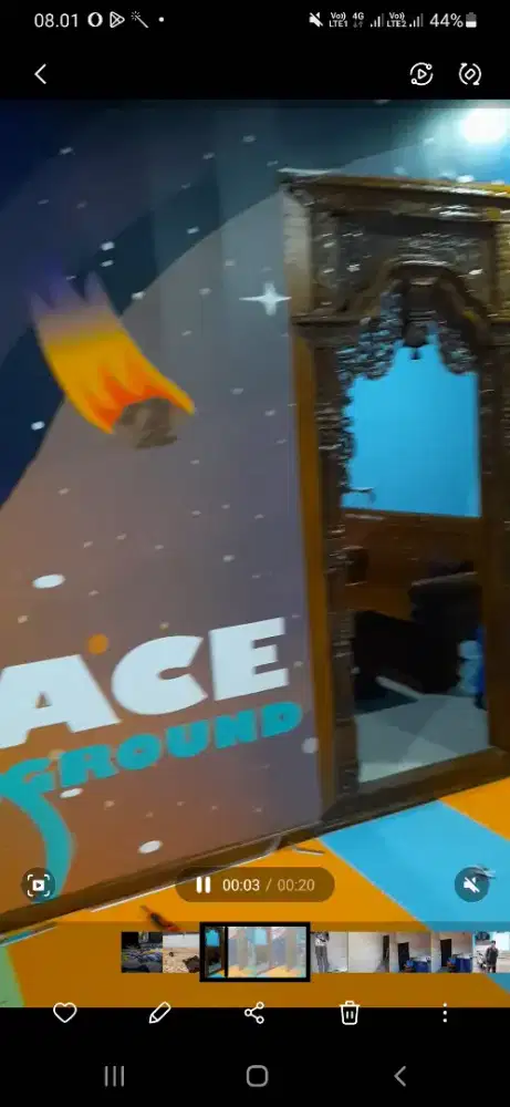 Jasa pasang wallpaper dinding