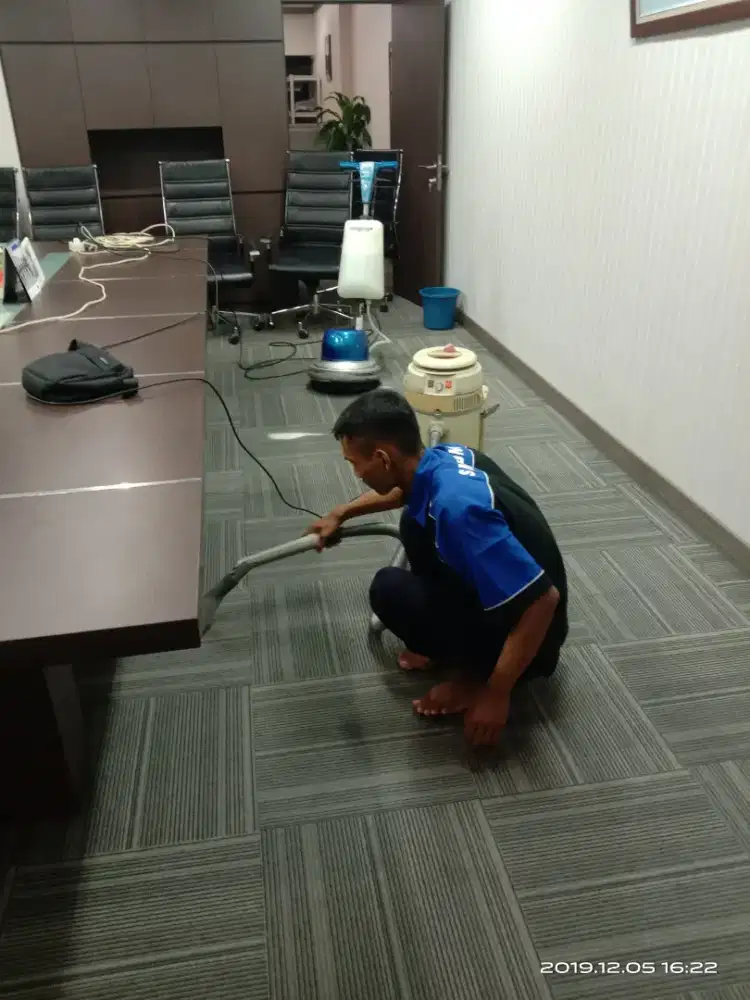 Jasa cuci karpet, karpet kantor karpet masjid cuci kursi kantor