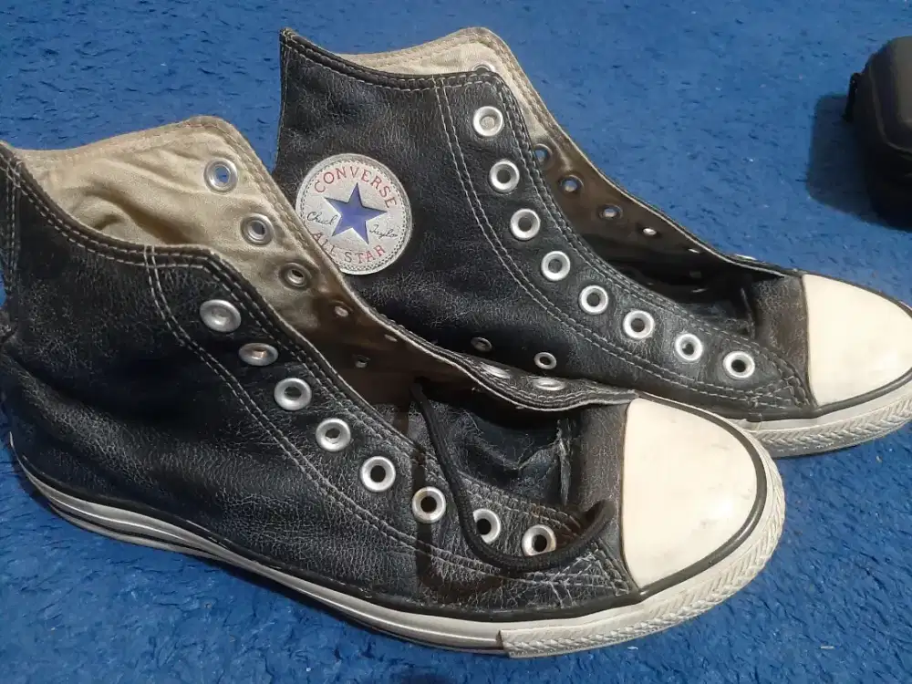 Converse leather I Robot