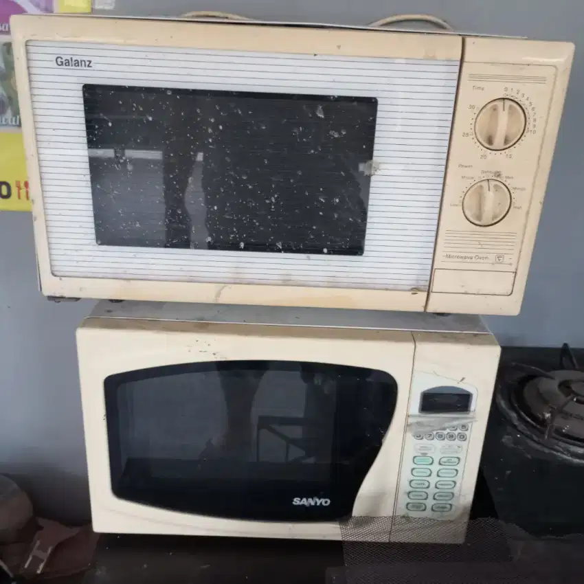 microwave Sanyo dan galanz