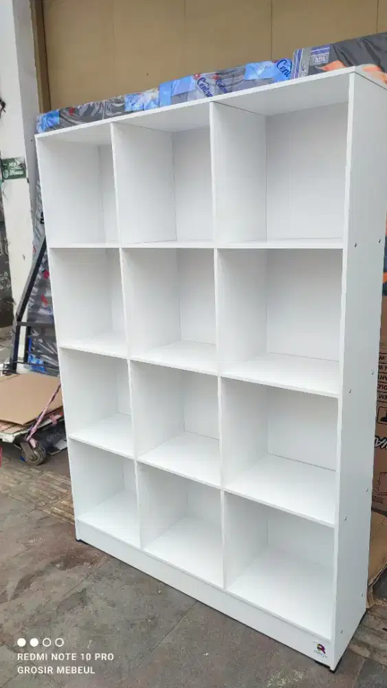 RAK SERBAGUNA 15 KOTAK