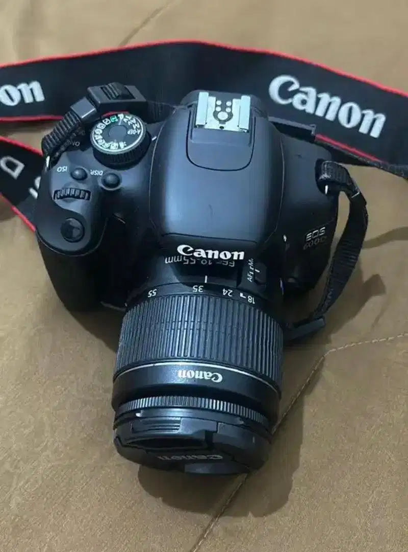 Canon DSLR 6000 D