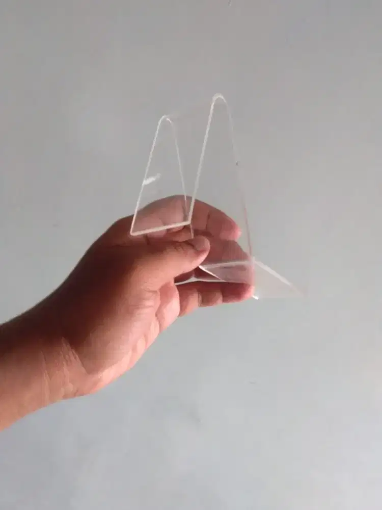 Bismillaah dijual pajangan sepatu atau sandal baru pakai, masih kilap