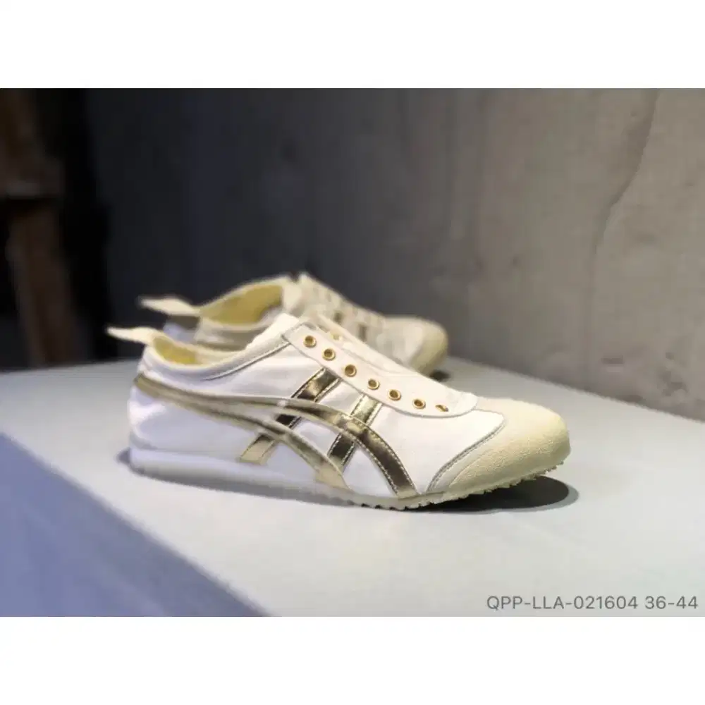 Sepatu ONITSUKA TIGER 41/42 ORIGINAL kulit asli
