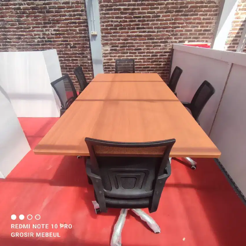 PAKET MEJA RAPAT BESAR + 6 KURSI ( P 240 x L 120 x T 75 cm