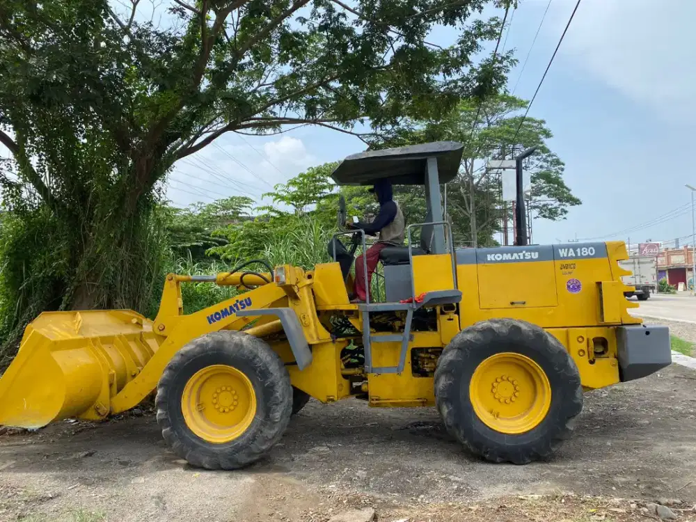 WA180-3 tahun 2014 harga nego