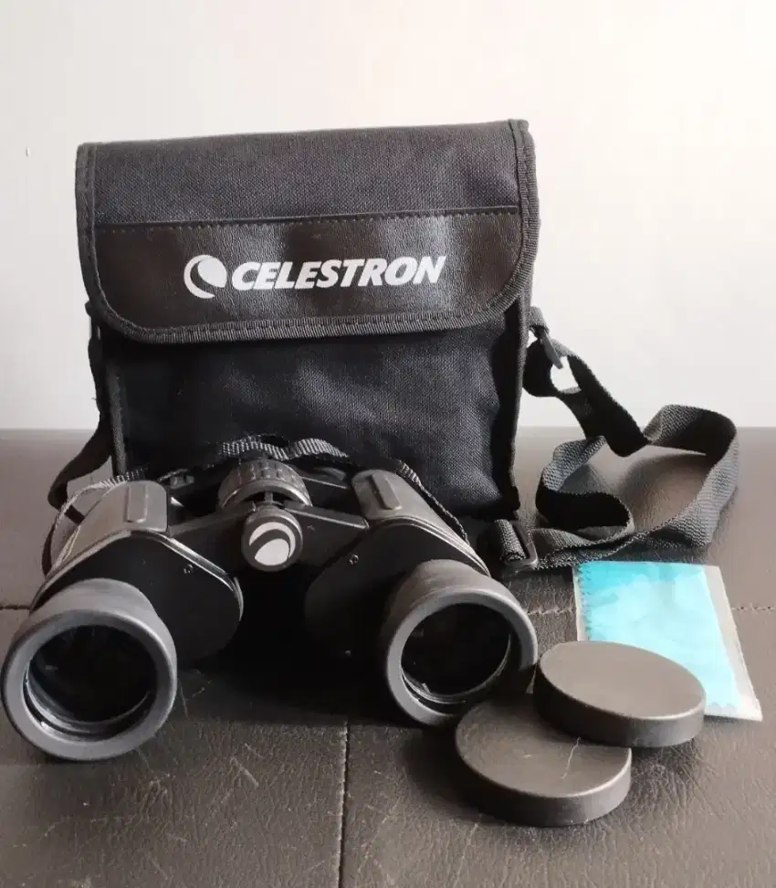 Teropong Binocular