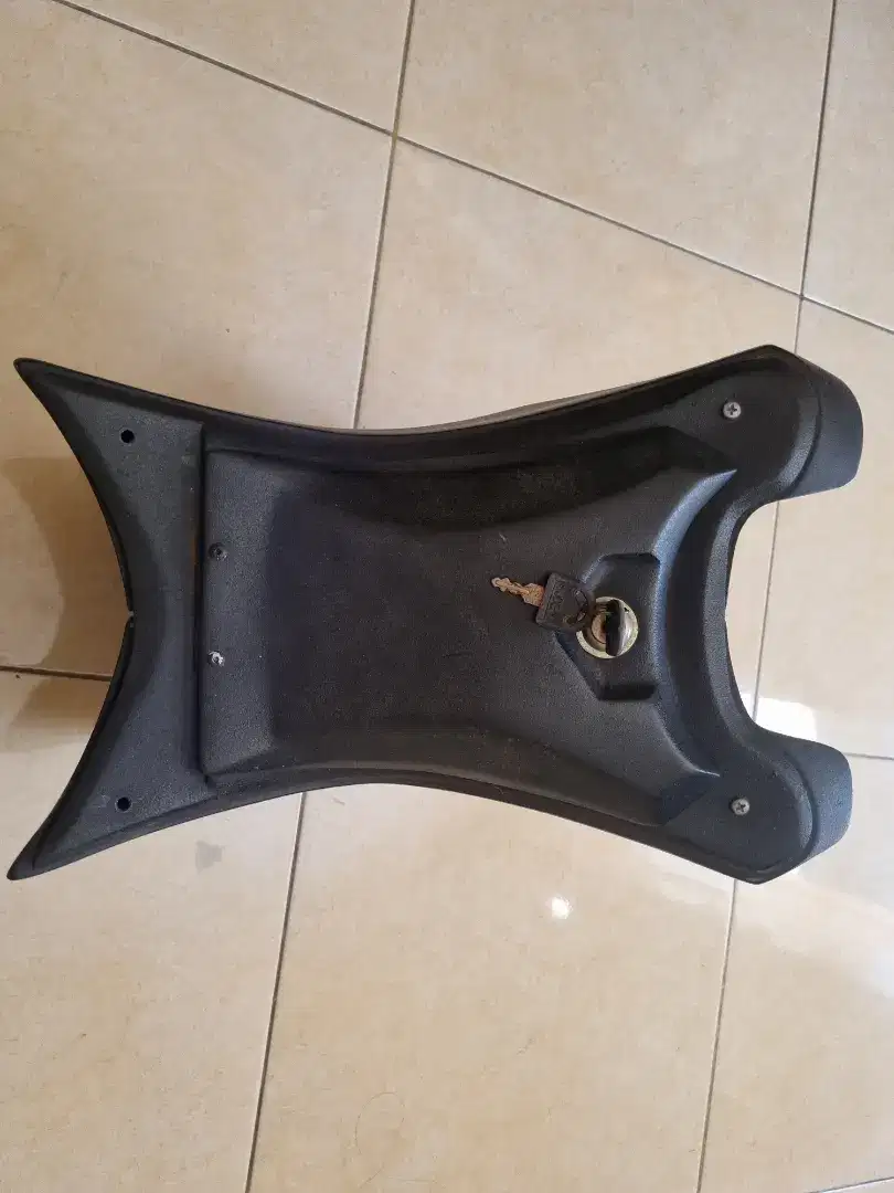Box bagasi tambahan vario 110 fi