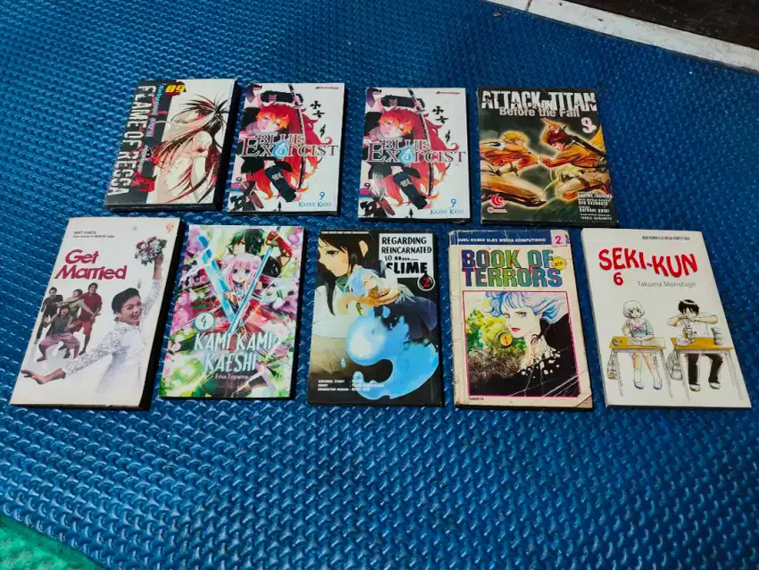 Borongan novel dan komik baru dan bekas.