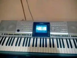 KEYBOARD YAMAHA PSR -3000 ISTIMEWA.