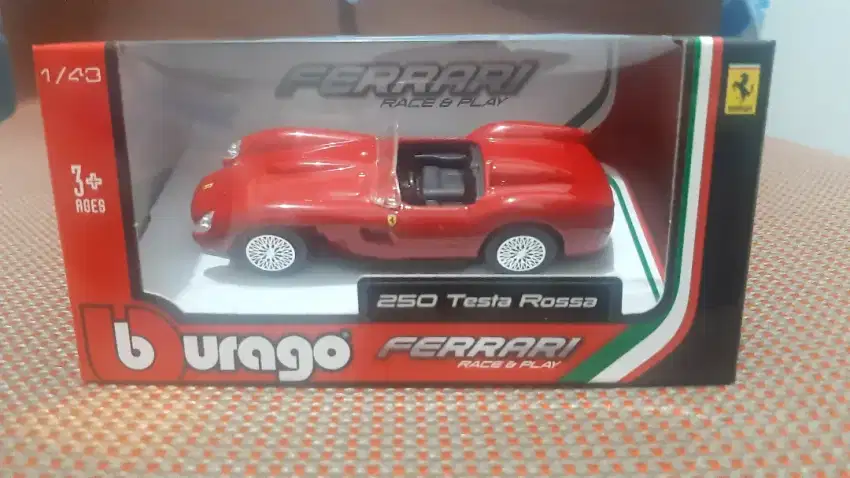 BBurago Shell - Ferrari 250 Testa Rossa