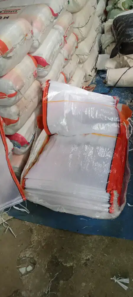 Karung baru ukuran 50 kg transparan