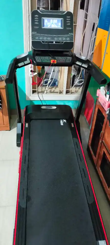 Tredmill TL126 Total Fitnes Motorized