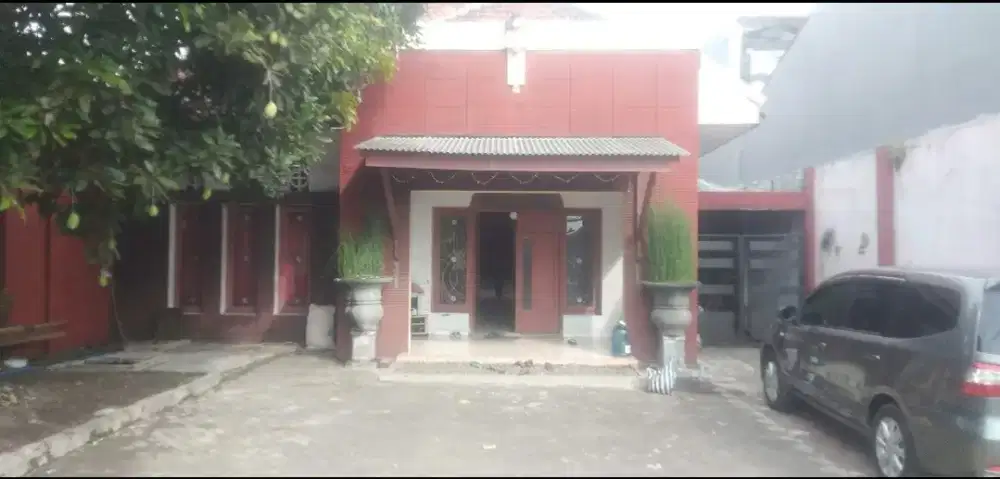 TURUN HARGA - JUAL rumah di jalan provinsi Surabaya Malang