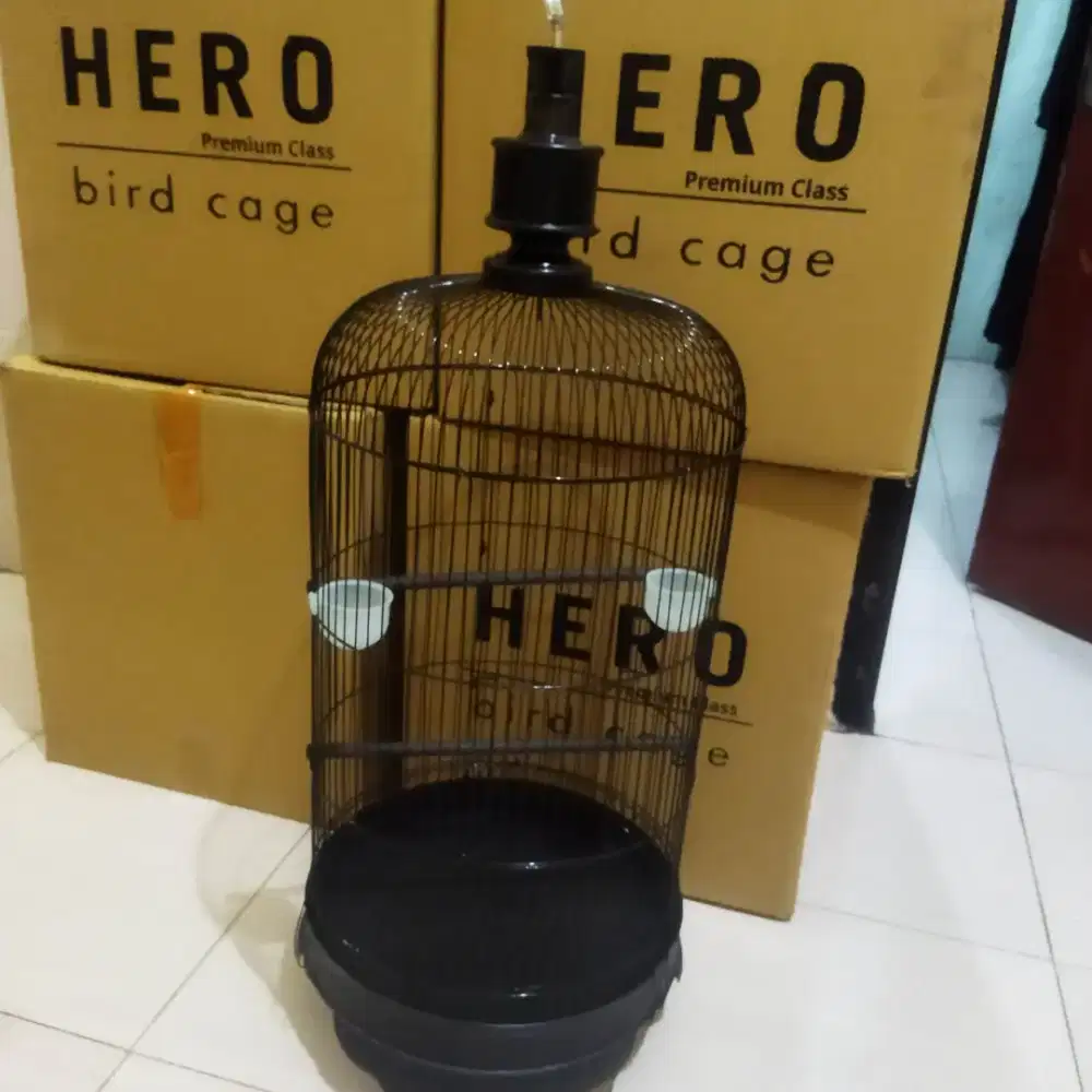 Sangkar burung diameter 33 cm, ring besi tebok plastik polos