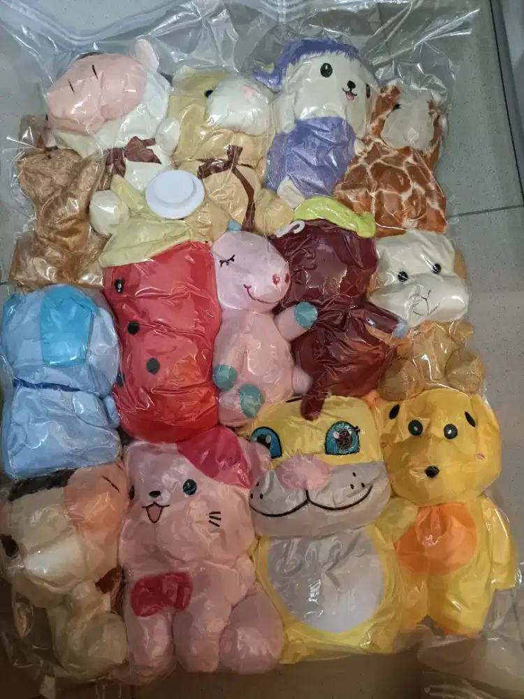 Boneka boneka lucu