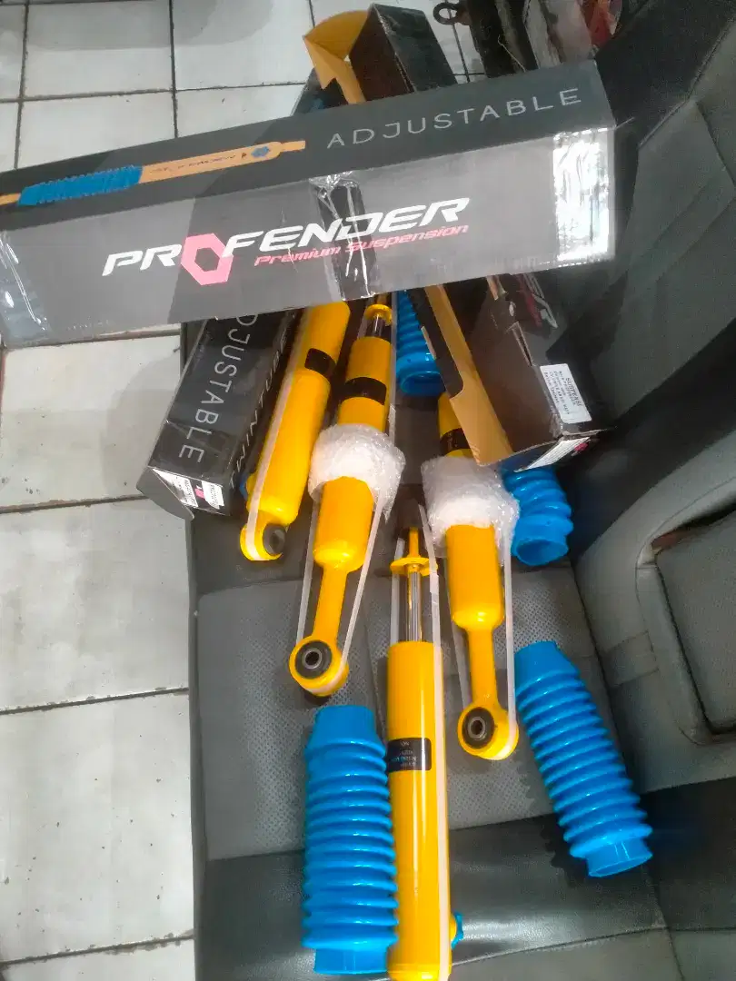 Shock absorber provender buat mobil Hilux Vigo Revo depan blkg