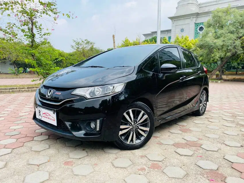 Honda Jazz 1.5 RS Bensin A/T 2015