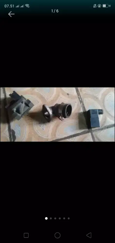 Slhkn plh slh 1 dr alat kelengkapan sepeda/motor mgkn ada yg perlu