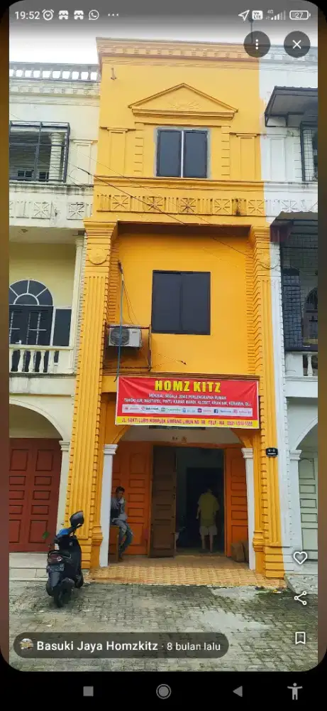 Supir dan Kernet Helper Toko Material Bangunan Keramik