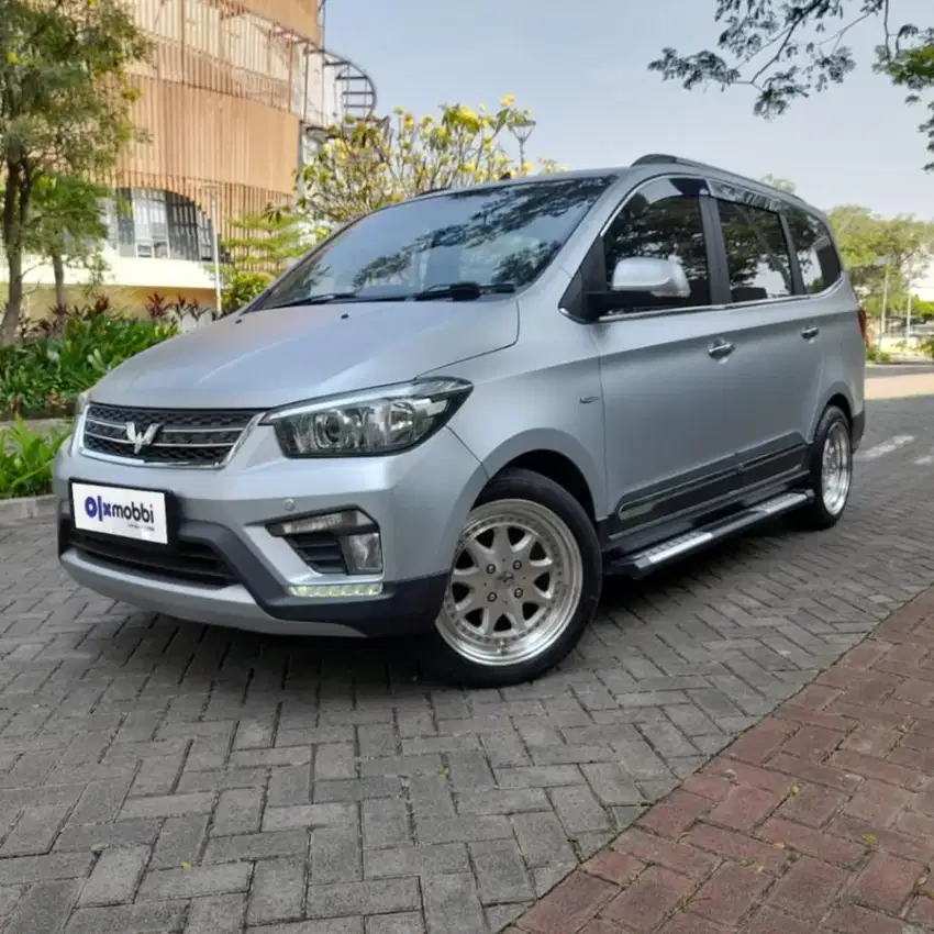 [OLXmobbi] Wuling Confero S 1.5 L Lux Plus Bensin-MT 2017 SMR