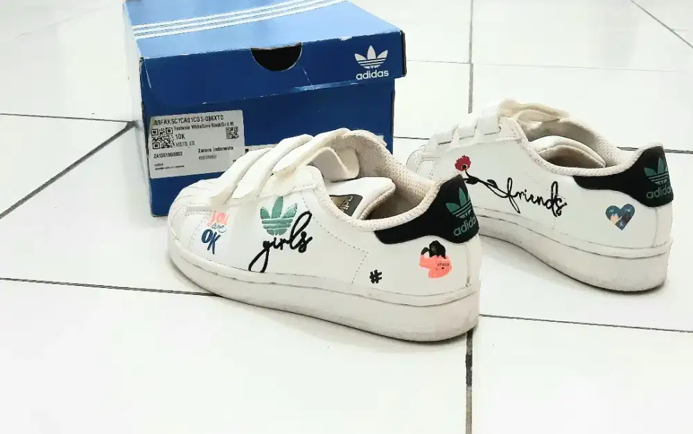 Sepatu adidas anak 100% Original