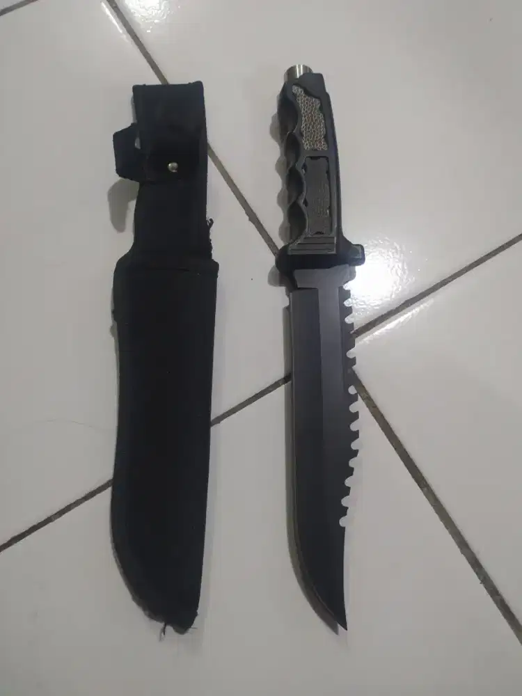 Pisau survival buat hobby