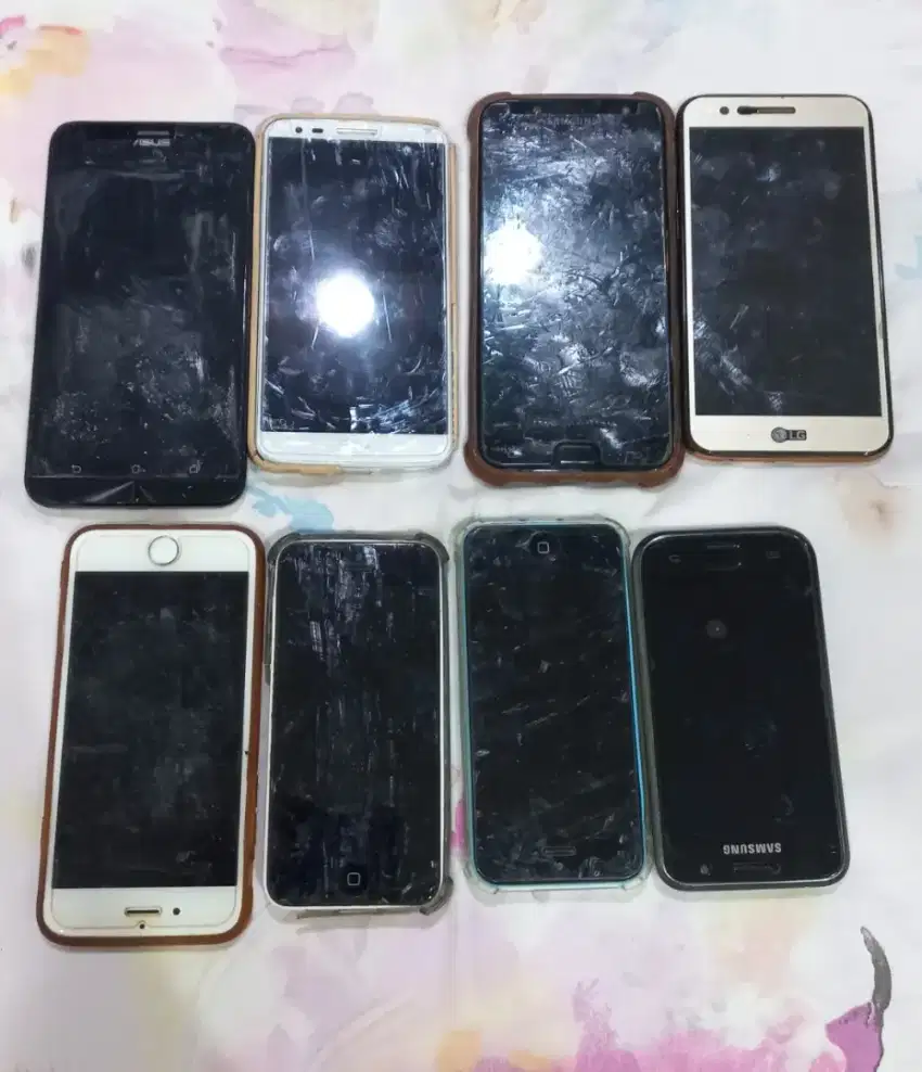 8 hape bekas, sudah mati iphone,samsung,Lg