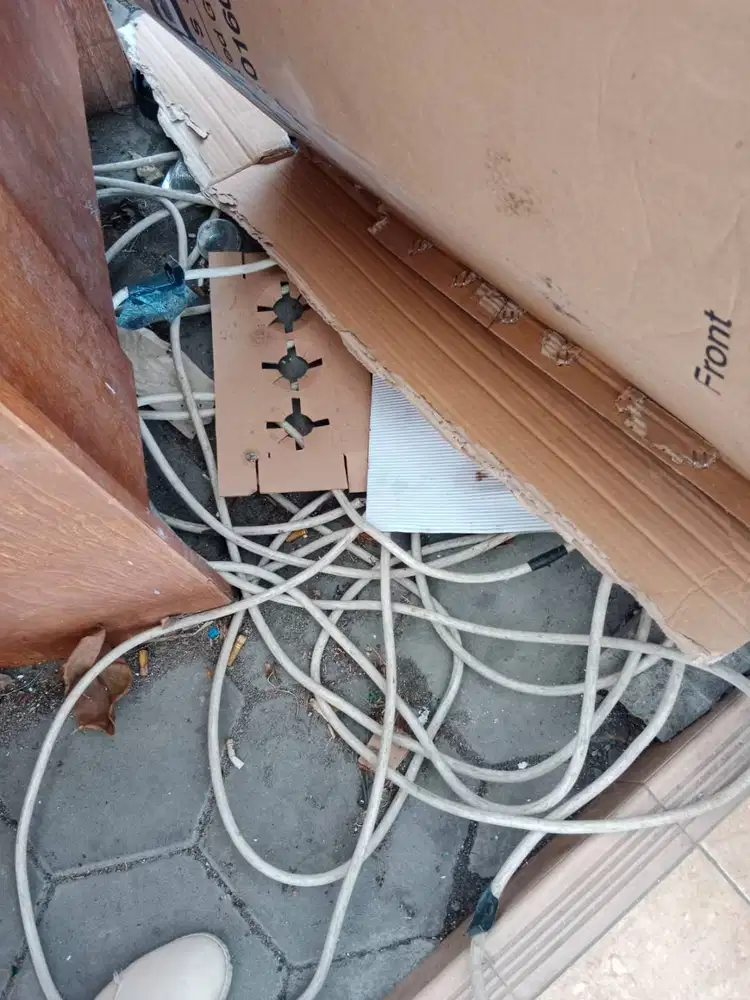 Beli limbah komputer, satuan borongan