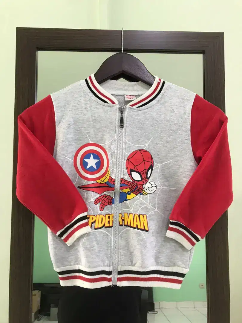 Jaket anak laki-laki