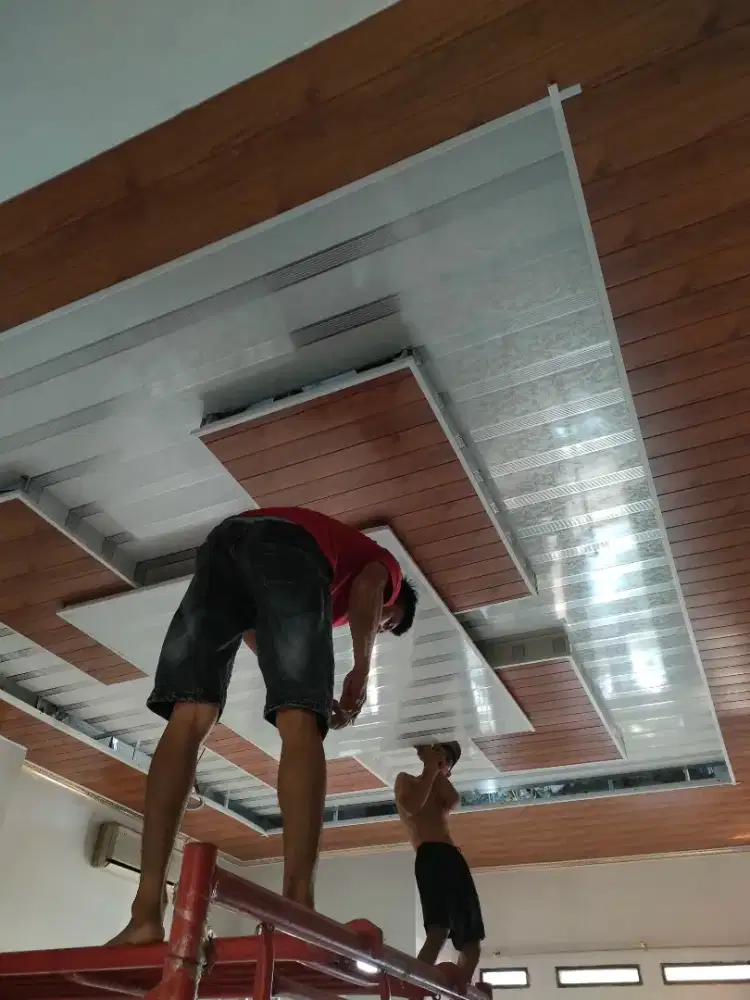 Plafon PVC terpasang murah terdekat