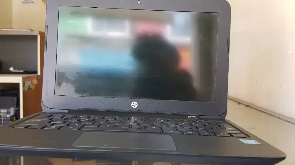 HP 11-F004Tu notebook