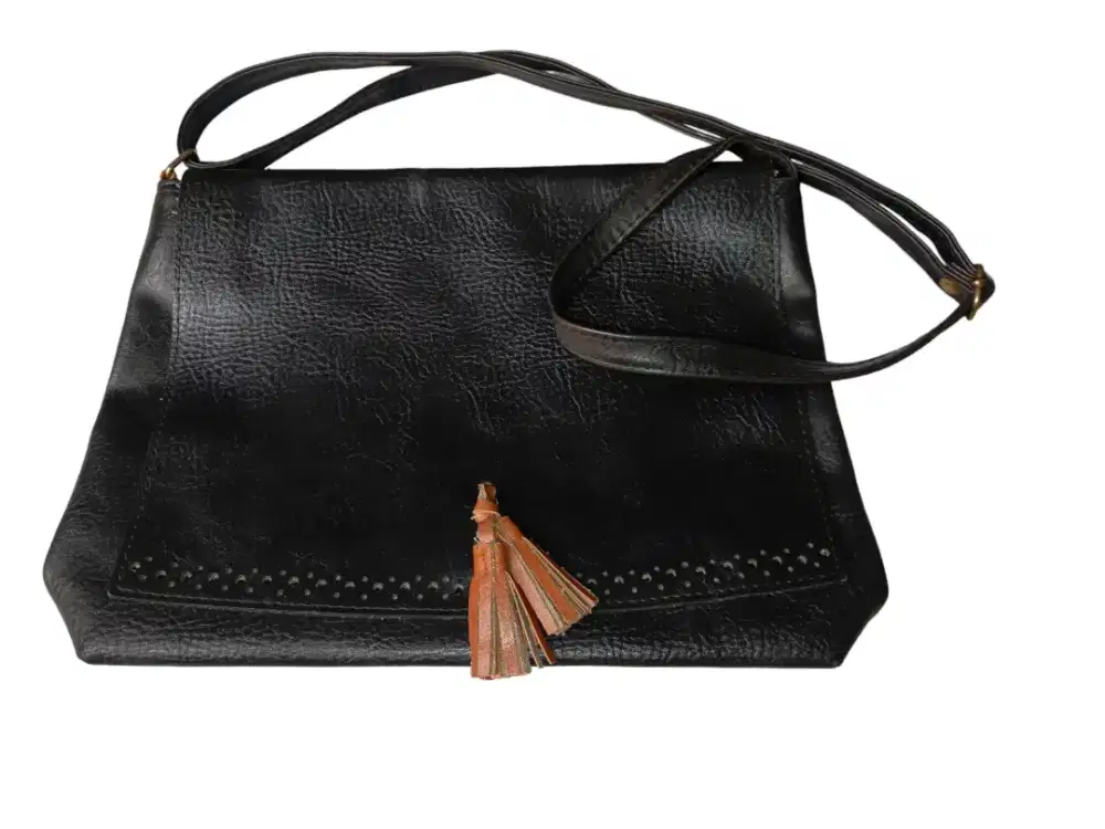 Tas Kulit warna hitam No Brand