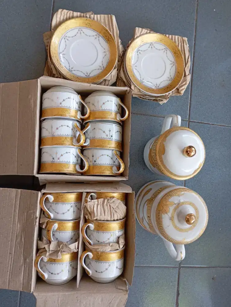 Tea Set Vicenza Design Italy