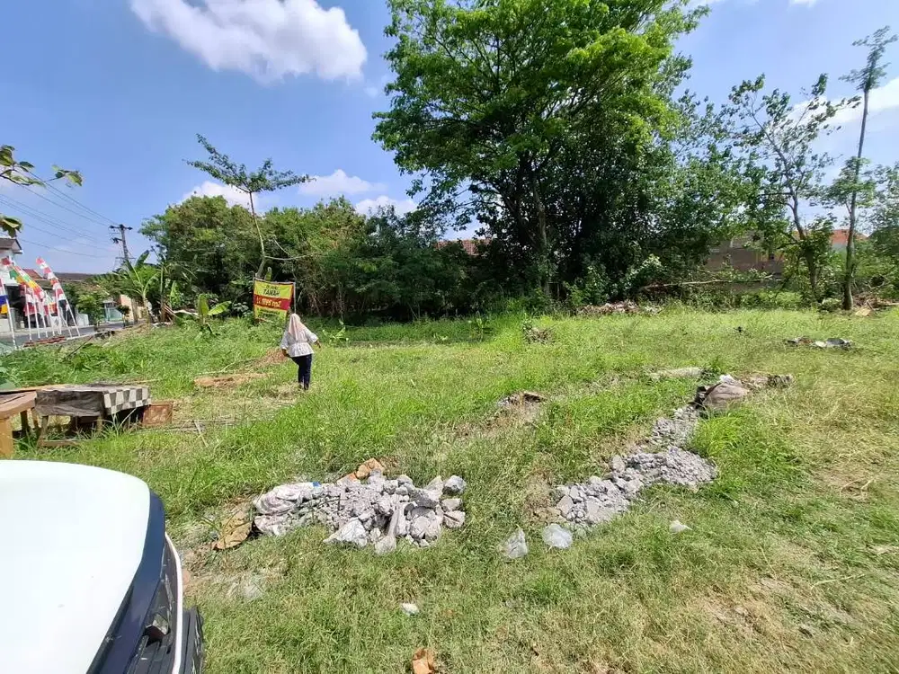 DI JUAL TANAH PINGGIR JALAN DEKAT RUMAH JOKOWI