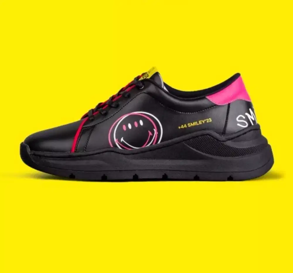 Sepatu Cowok Sneaker Casual Sport