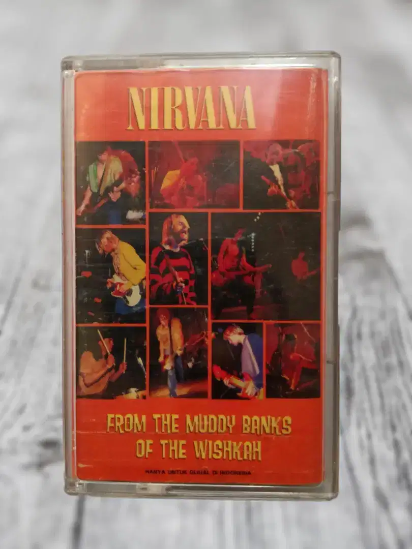 kaset pita langka Nirvana From the Muddy Banks of the Wishkah 1996