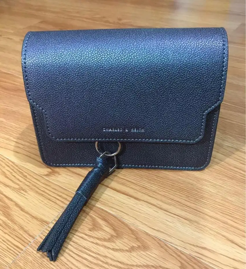 CHARLES AND KEITH PEACOCK CROSSBODY/ SHOULDER BAG (NEW)