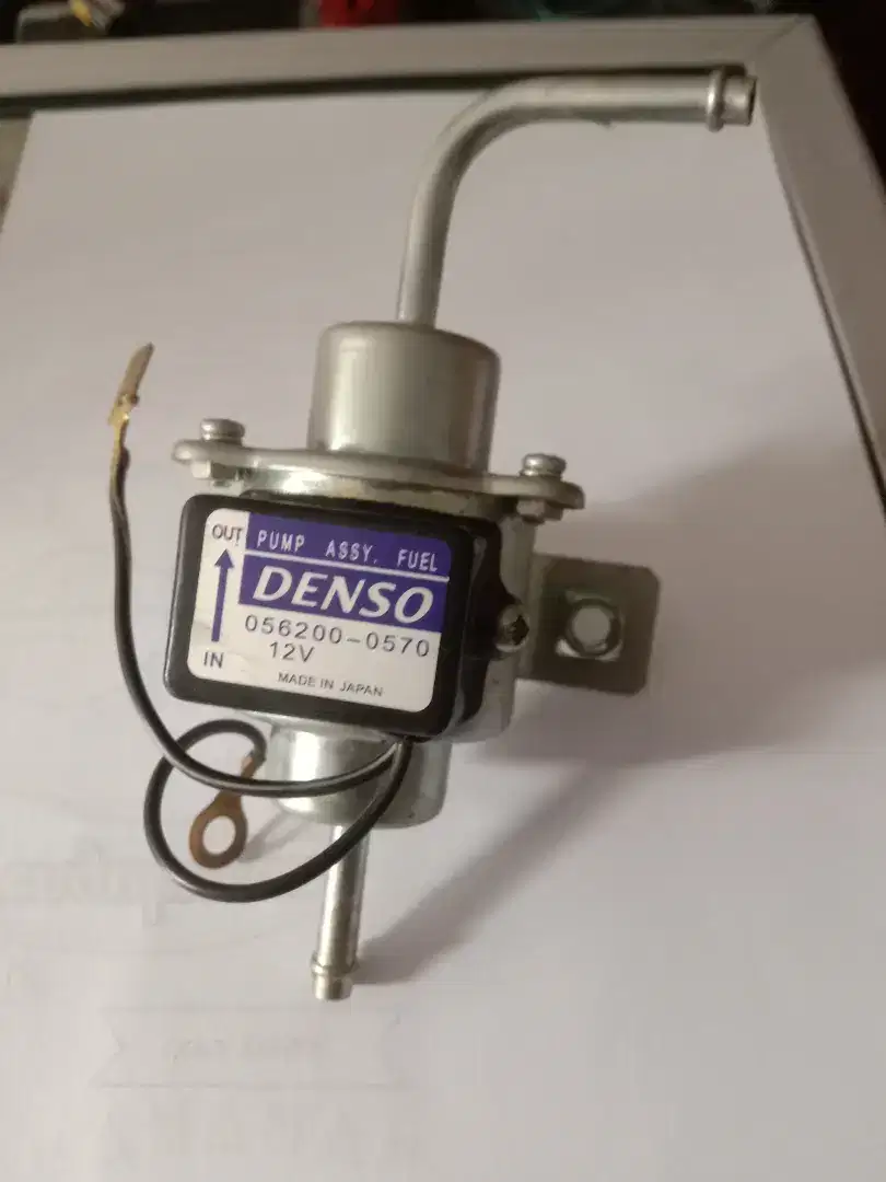 Pompa bensin mobil DENSO 12V