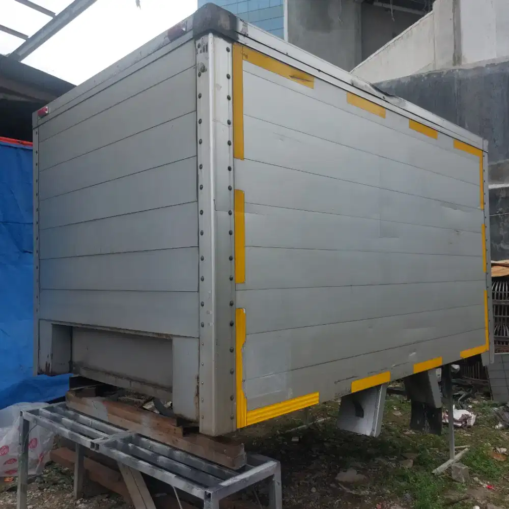 BOX L300 BEKAS ALLUMUNIUM
